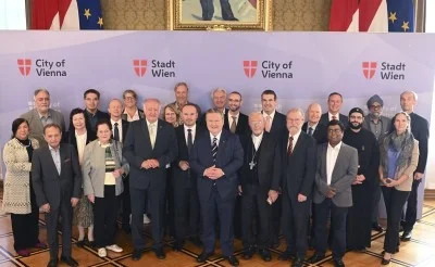 Vienna City Hall meeting